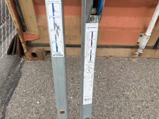 1519117-5 Partitions for refrigerated/freezer trucks & cargo supports