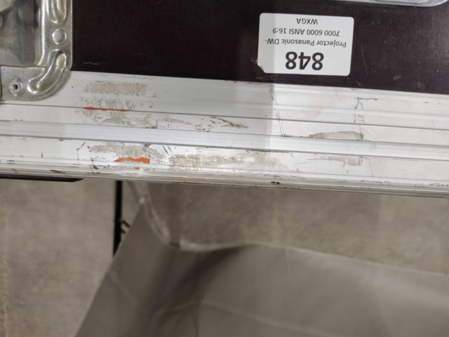 1561144-29 Projektor med 2 st linser- Panasonic DW 7000 6000 ANSI 16:9 WXGA, DLP