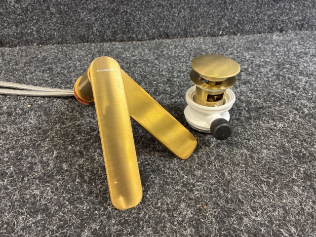 1563063-3 Sink mixer Svedbergs brushed brass & bottom valve