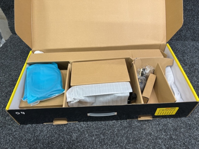 1563138-5 Takduschset Sanitary Ware Digital - Svart