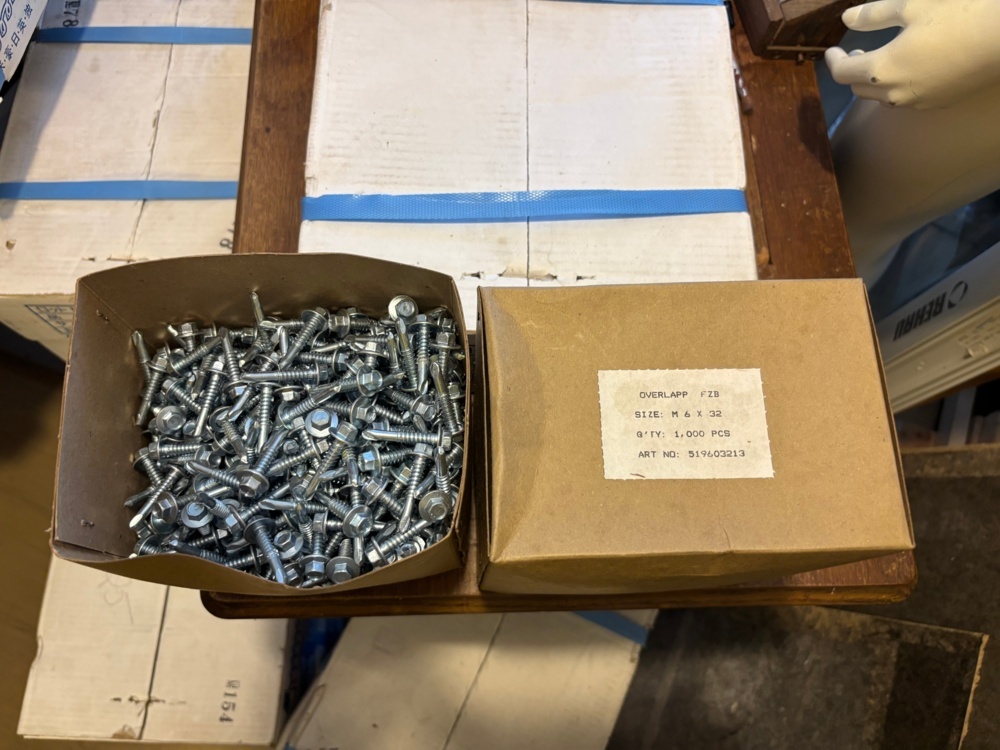 1563282-1 Drill screw - 6 x 32 mm - 20,000 pcs