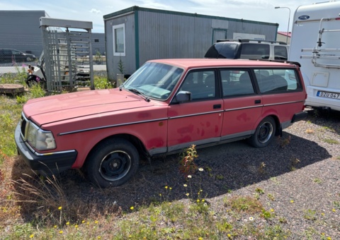 Volvo 240 Kombi 2.3 Manuell, 115hk, 1993