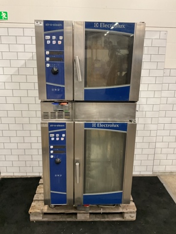 1473587-13 2 st. Electrolux ugnar - Air-o-Steam