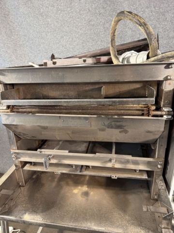 1533078-2 Automatisk grillstation med kärra - Nieco 940