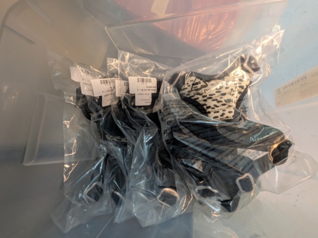 1256123-9 Dog clothes, harnesses etc.