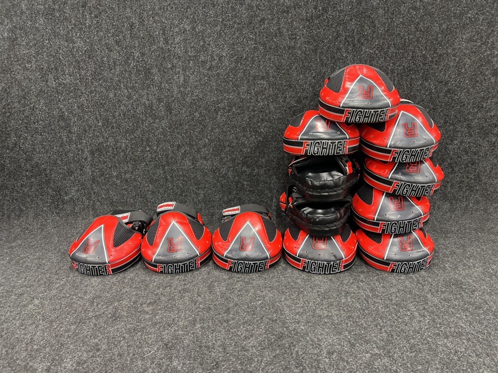 1564743-1 12 pcs Focus hubs 4Quad