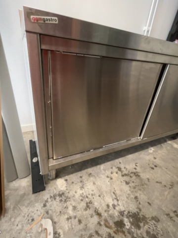 1519226-8 Arbetsbänk i rostfritt stål - 1600 x 600 mm