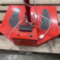 1565338-3 Elektronisk våg med display och fotmarkeringar