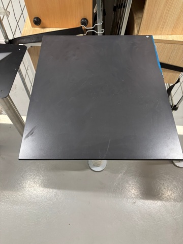 1563300-3 New compact laminate table tops with inserts
