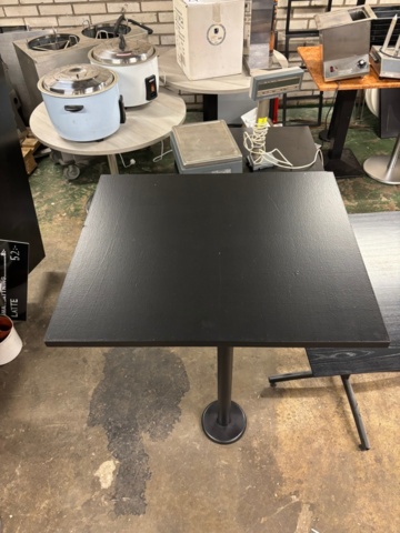 1563304-2 2 tables with black tabletop and column base