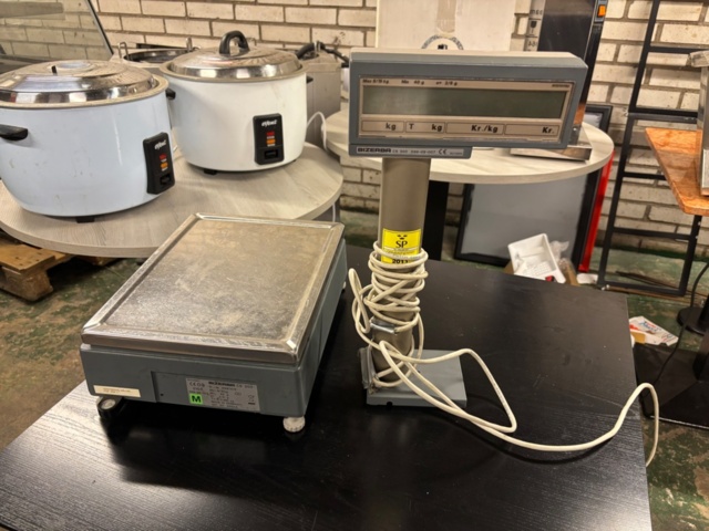 1563305-1 Shop scale with display - Bizerba CS 300