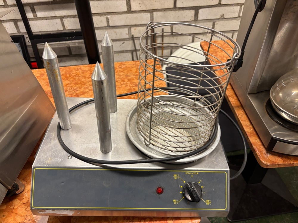 1563307-2 Korvvärmare och korvbrödsvärmare - FKI Fast Food Teknik