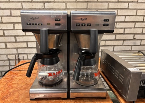 Coffee maker with two glass jugs - Bravilor Bonamat Matic Twin