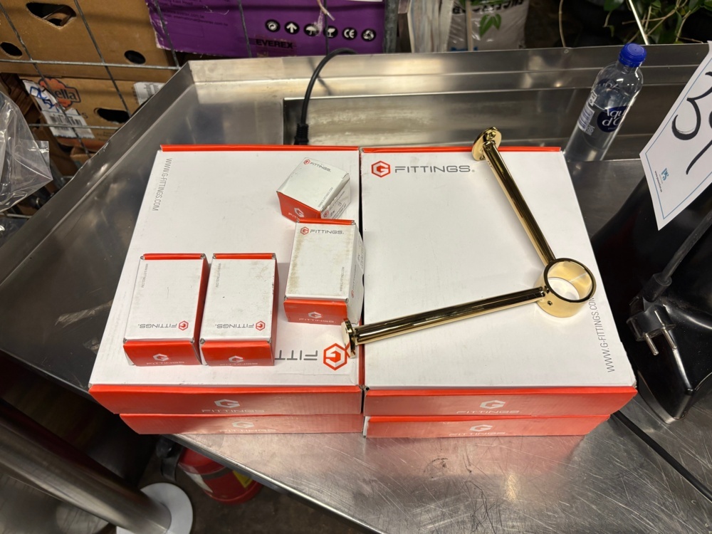 1563312-1 Nya Fästen till fotstöd – G-Fittings – 8 st