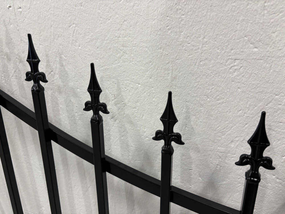 1563323-2 Double gate 400 cm manual – Sigtuna, wrought iron gate for driveway