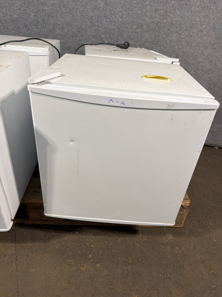 1533152-2 Refrigerator 4 pcs with freezer compartment - IKEA HS-65LN (EU)