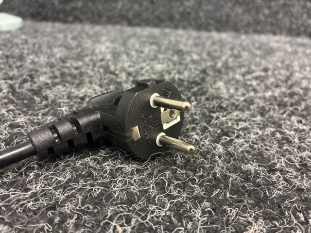 1565735-14 2 st Konvektorelement Prof 750/1250 2000W