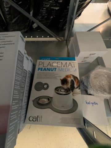 1256136-11 Tillbehör för katt och hund
