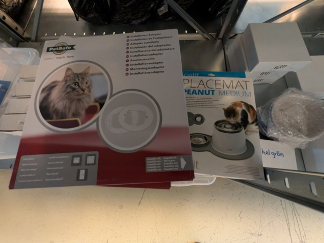 1256136-12 Tillbehör för katt och hund