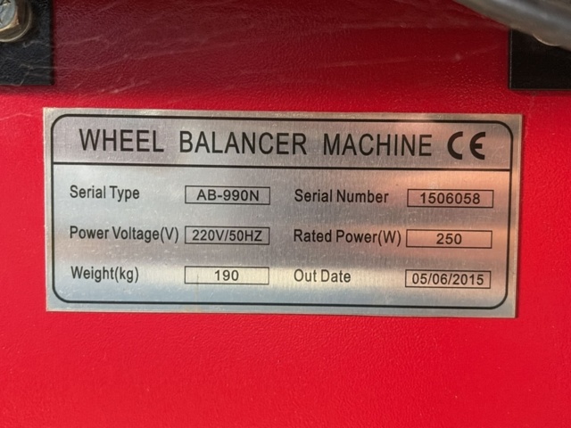 1525477-11 Balanseringsmaskin - AlfaNord AB-990N -2015