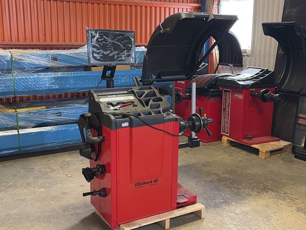 1525480-2 New/unused balancing machine - AlfaNord KC-B968 -2014