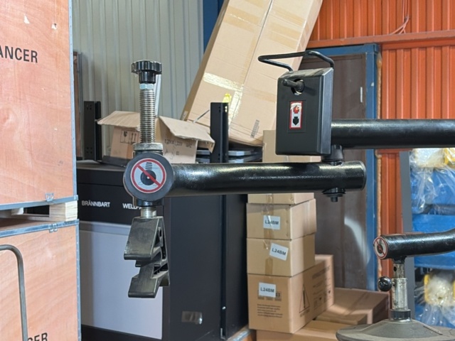 1525481-6 Däckmaskin - AlfaNord AK-826SS -2015