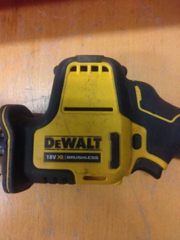 1462169-4 Tigersåg Dewalt DCS369
