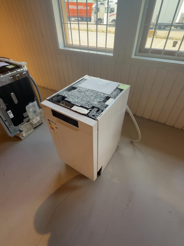 1491615-4 Dishwasher - Cylinda DM4405C