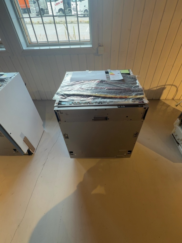 1491619-3 Dishwasher - Cylinda DM3220FID
