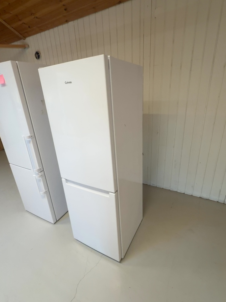 1491636-2 Fridge/freezer - Cylinda