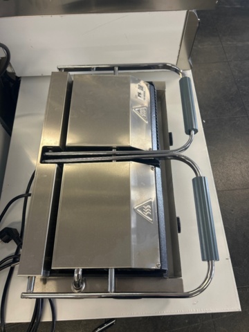 1519305-3 Kontaktgrill - GGM Gastro KGKB300