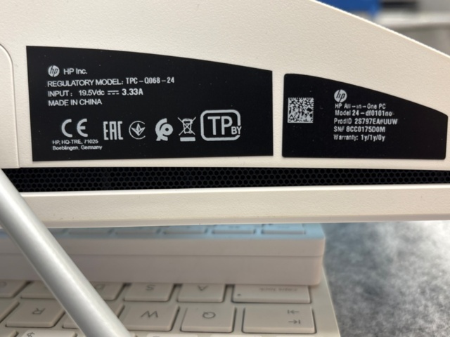 1529470-4 All-in-One PC with accessories - HP 24-df0101no