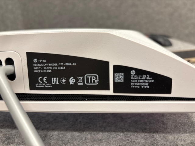 1529472-4 All-in-One PC with accessories - HP 24-df0101no