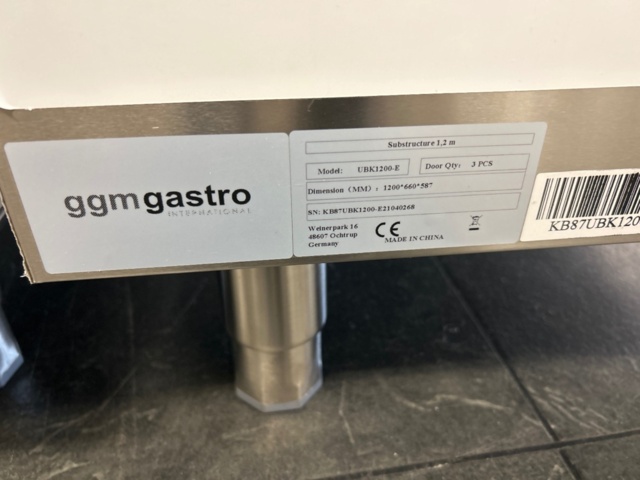 1519329-3 Underrede / skåp - GGM Gastro UBK1200-E
