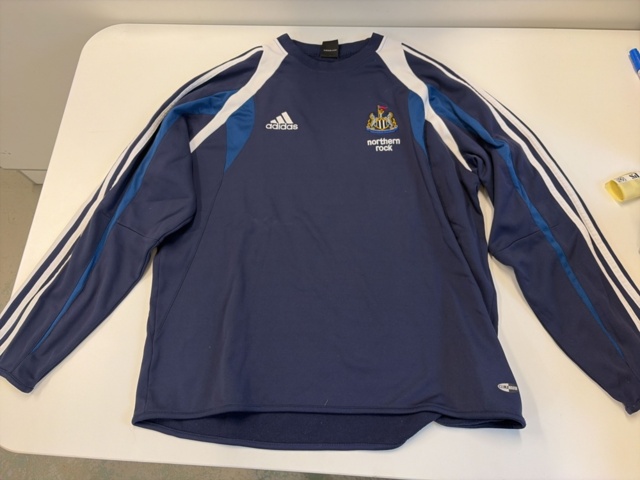 1428600-1 Newcastle United sweatshirt