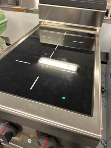 1519336-6 Induktionsspis - GGM Gastro EIB473M-N