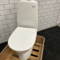 1473600-4 Toilet seat - IFÖ sign