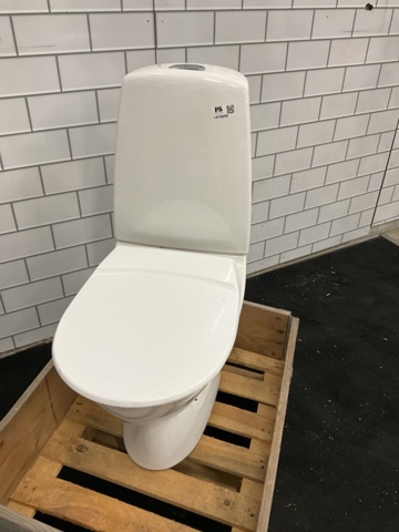 1473600-4 Toilet seat - IFÖ sign