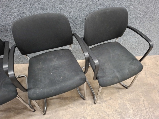 1567458-5 6 conference chairs Profim
