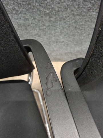 1567458-8 6 conference chairs Profim