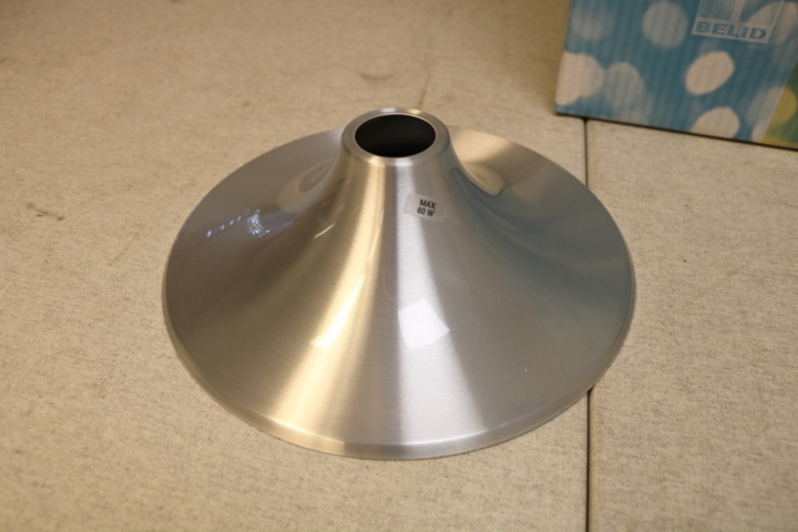 1515153-6 Taklampa Jorm