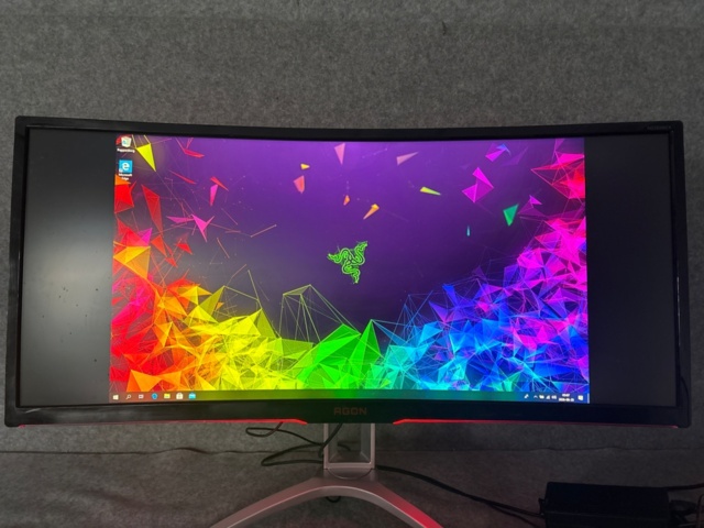 1529473-3 Monitor 35" with 5 keyboards - AOC AGON AG352QCX -2017