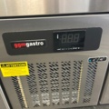 1519350-4 Bar-/ Kyl-/beredningsbänk - GGM Gastro