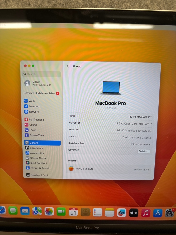 1529485-2 Laptop - Apple MacBook Pro 15 tum -2017