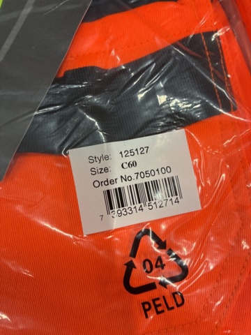 1569565-3 2 pcs Craft shorts Gesto Class 2, Size C60