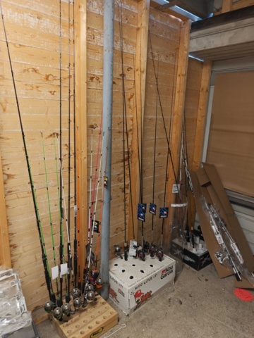 1485520-1 Fishing rods 28 pcs - Abu Garcia, Okuma, etc