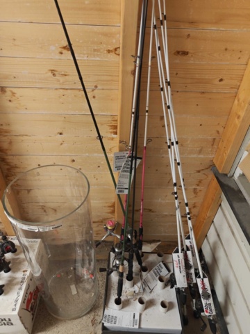 1485520-6 Fishing rods 28 pcs - Abu Garcia, Okuma, etc