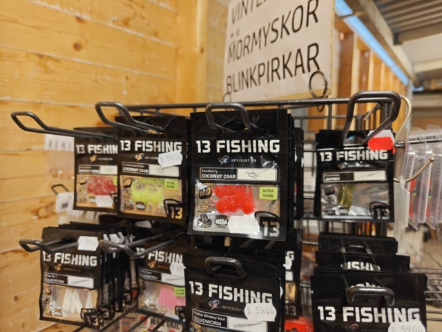1485524-23 Collection of various fishing lures and fishing accessories