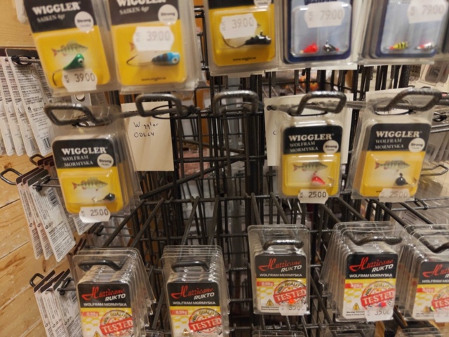 1485524-38 Collection of various fishing lures and fishing accessories