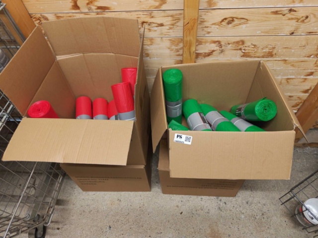 1485525-1 Garbage bags 53 rolls